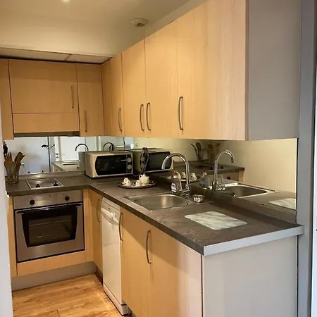 Alexandre Apartment